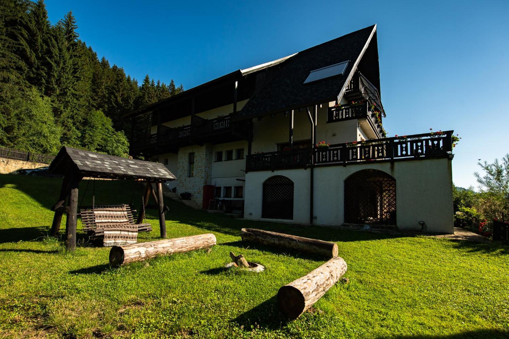 Bucovina Lodge Pension Vama  Exterior photo