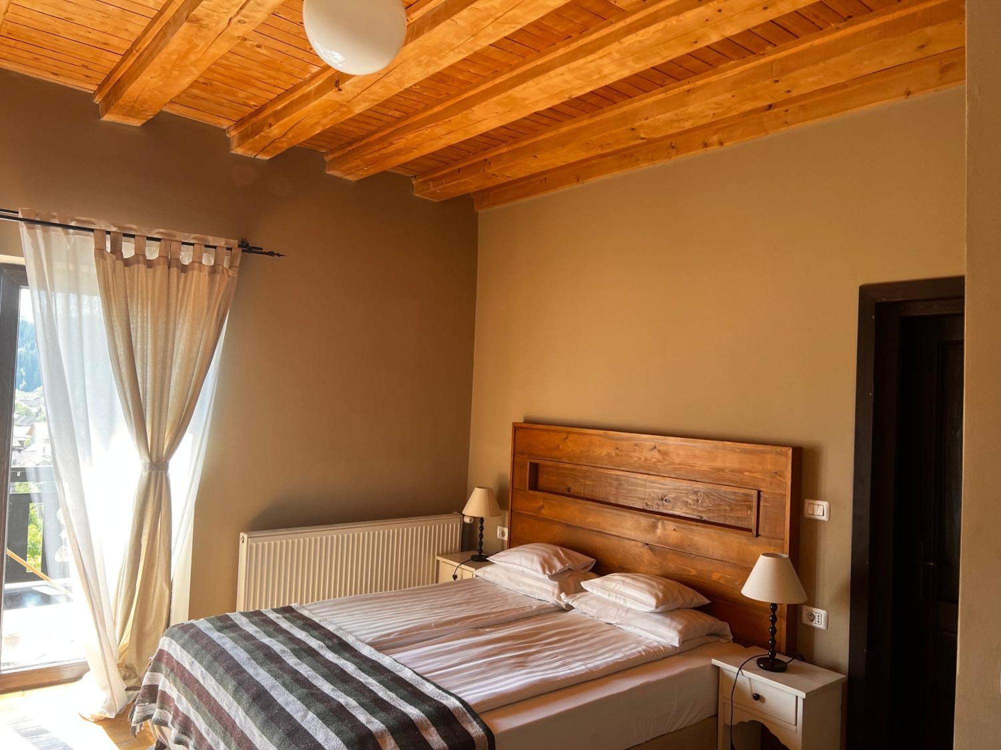 Bucovina Lodge Pension Vama  Exterior photo